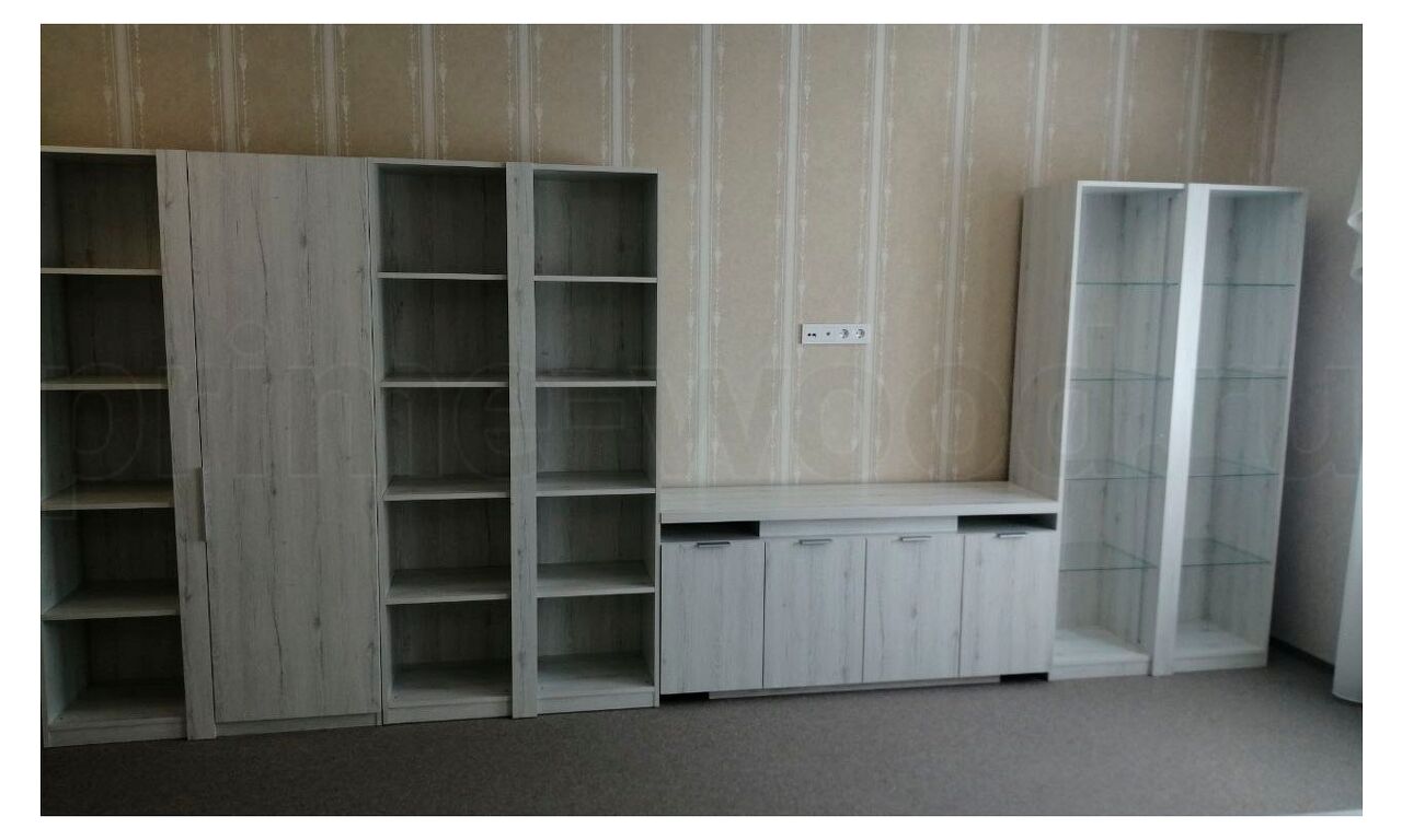 Стеллаж с подсветкой Time.S 100x44x200 цвет: Дуб Эльза - фото со сборки